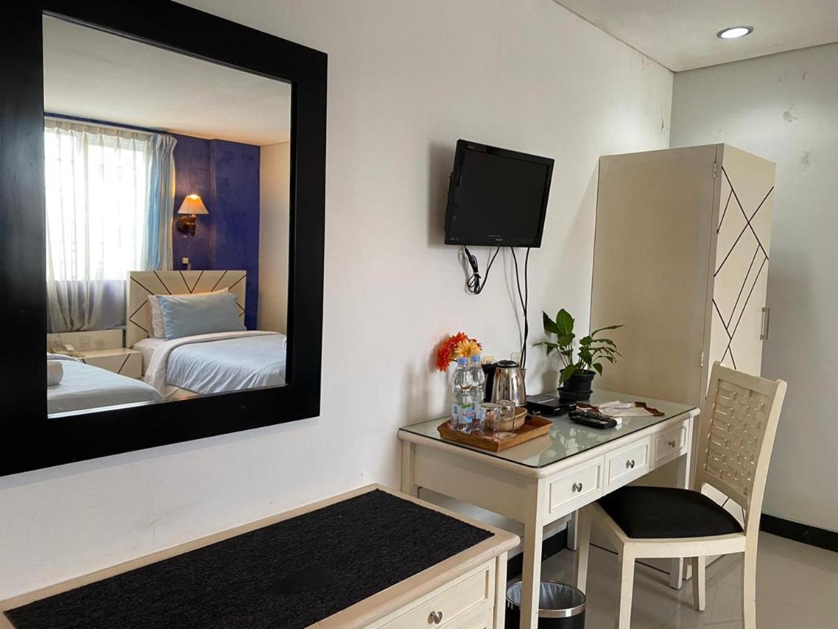 La Nostalgie Boutique Guest House Bandung Zewnętrze zdjęcie