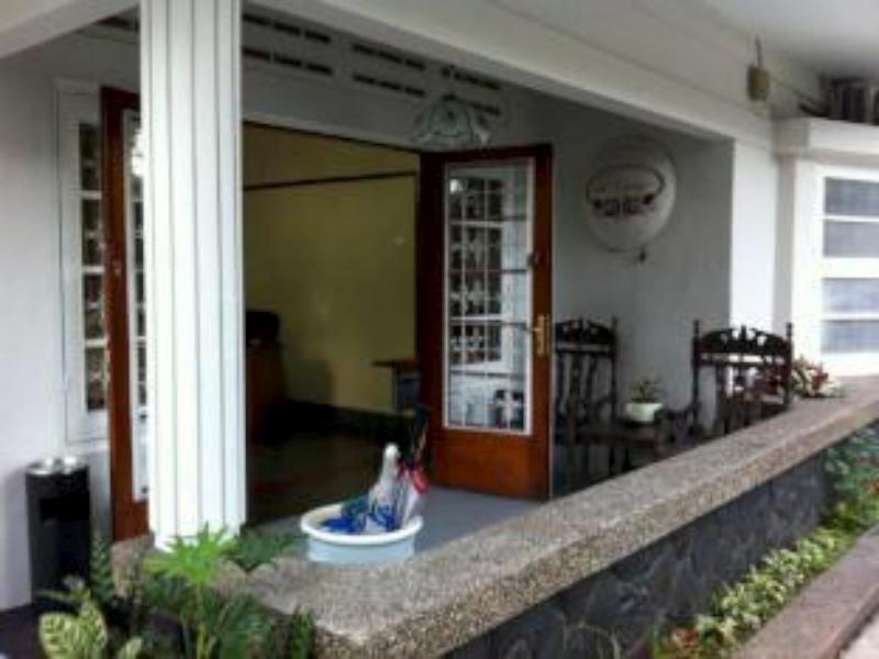 La Nostalgie Boutique Guest House Bandung Zewnętrze zdjęcie
