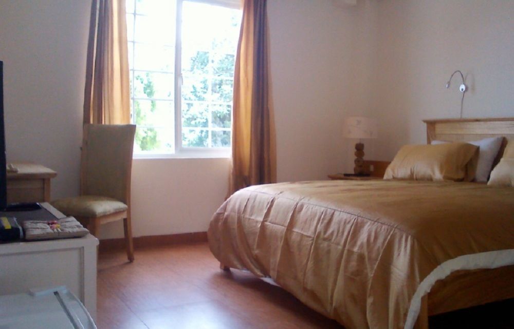 La Nostalgie Boutique Guest House Bandung Zewnętrze zdjęcie